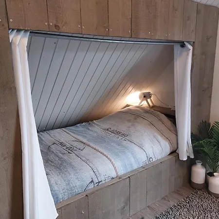Holiday home 't Zyper Eilant 123
